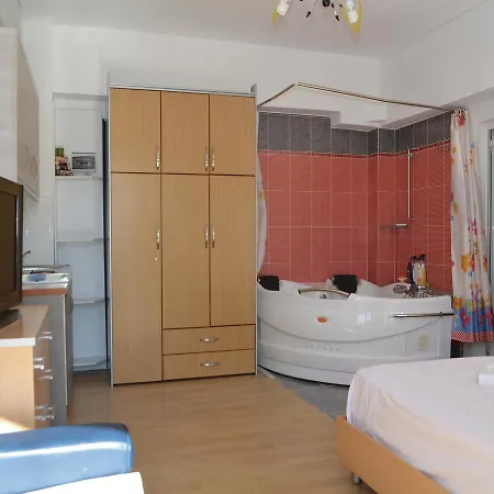 Studio In Ksamil بورش