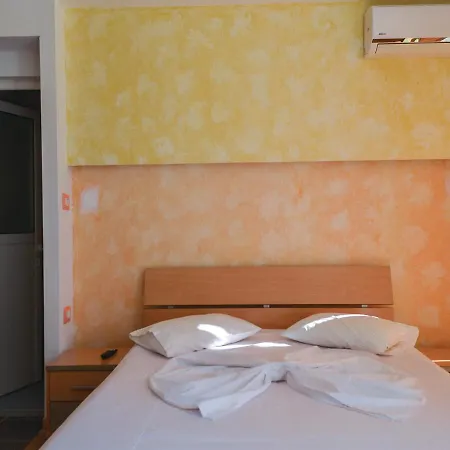 Studio In Ksamil Appartamento Borsh